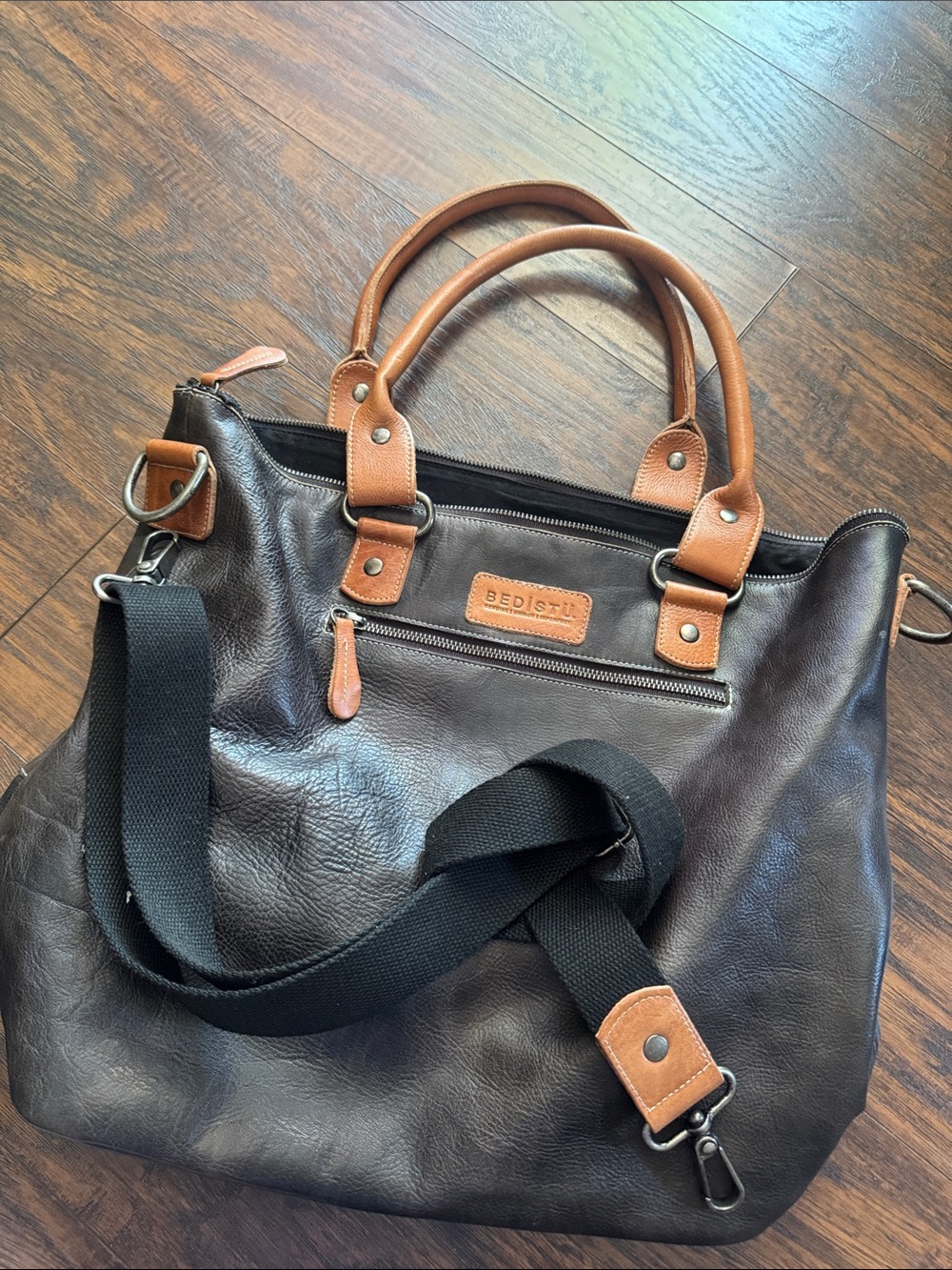 BedStu Tote - Picture 2 of 3